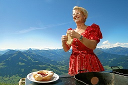 Ausgezogene Nudeln, una especialidad culinaria de Hohen Salve